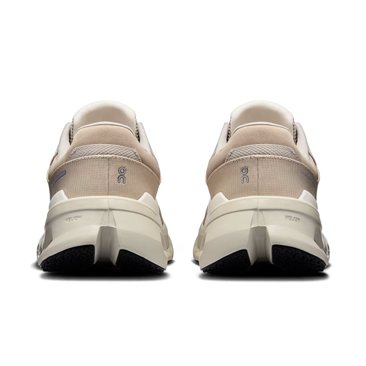 Running Cloudrunner 2 — Pearl Desert