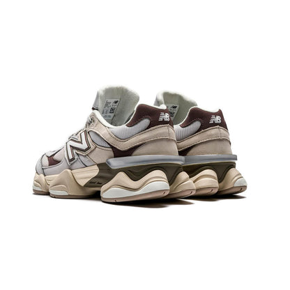 9060 "Grey Matter/Timberwolf