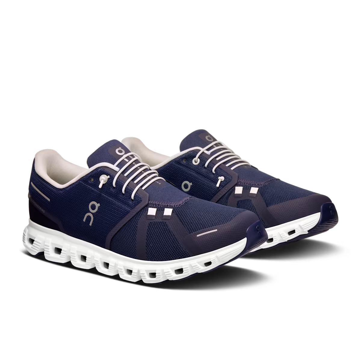 Running Cloud 6 — Midnight White